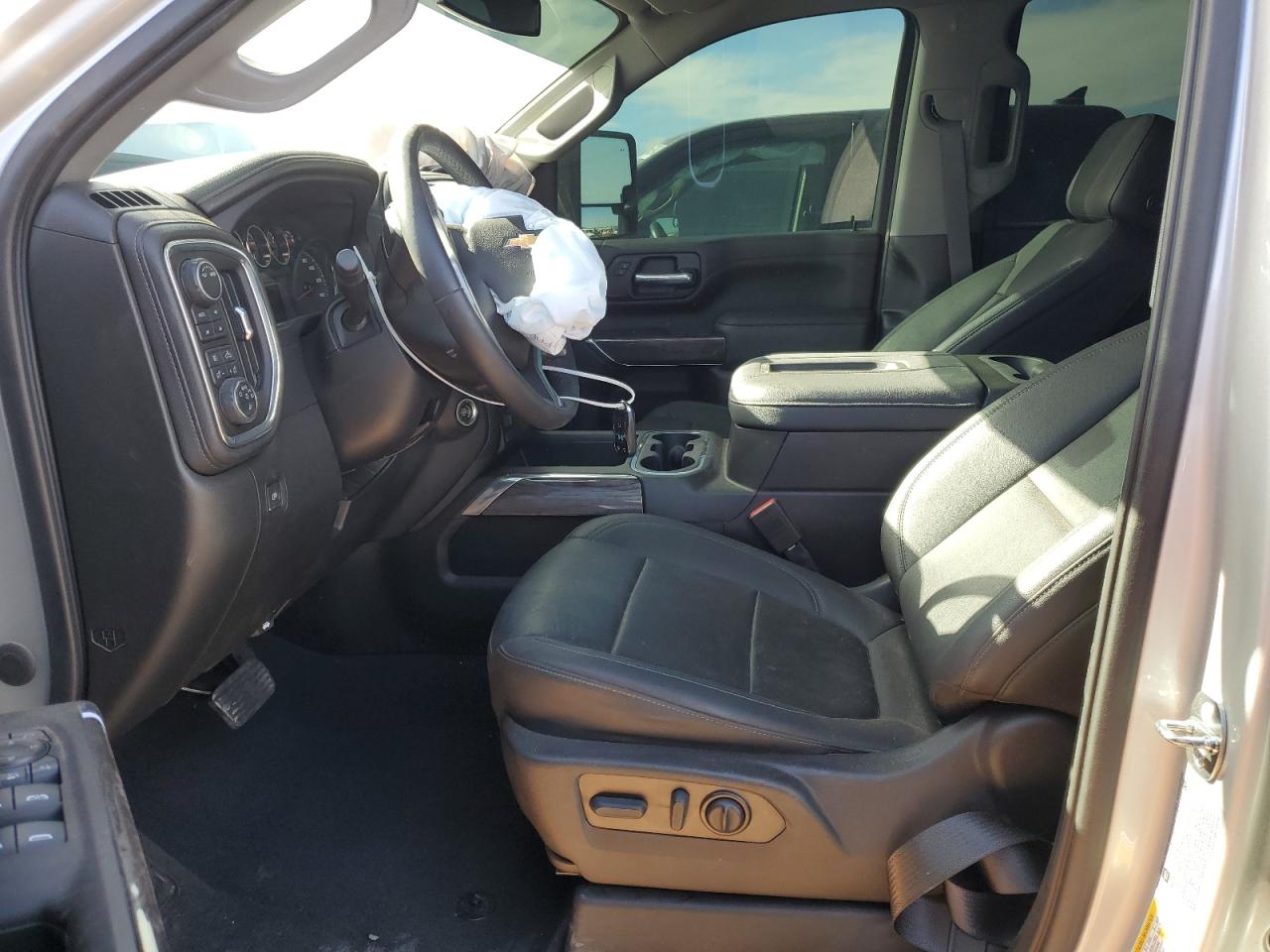 1GC4YPEYXNF354355 CHEVROLET ALL Models 2022