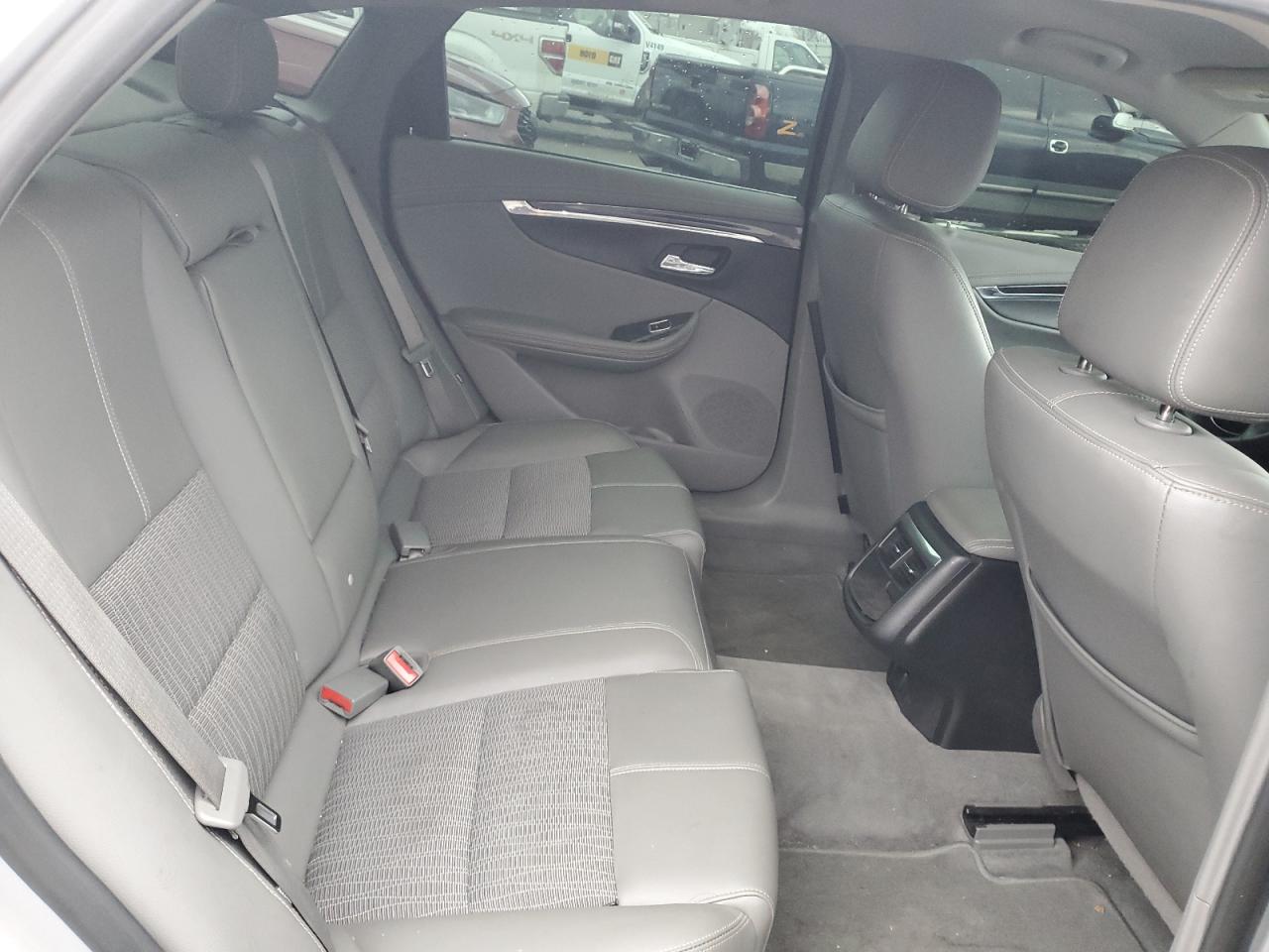 1G1125S30FU115274 2015 Chevrolet Impala Lt