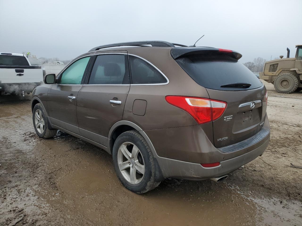 KM8NU4CC3BU174708 2011 Hyundai Veracruz Gls