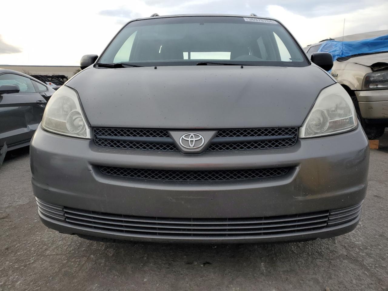 5TDZA23C34S181572 2004 Toyota Sienna Ce