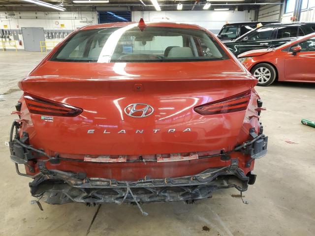 2019 HYUNDAI ELANTRA SE - 5NPD84LF7KH439042