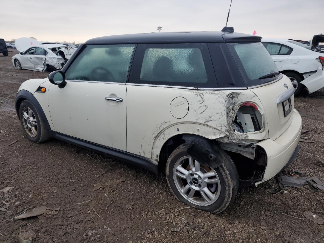 WMWSU3C58DT370541 2013 Mini Cooper