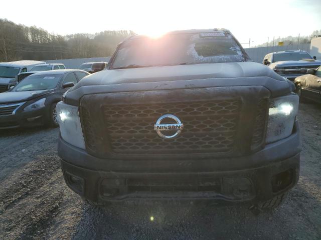 1N6AA1E58JN517124 | 2018 NISSAN TITAN SV