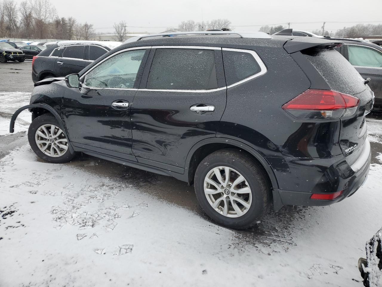 KNMAT2MV3KP521981 NISSAN ROGUE 2019