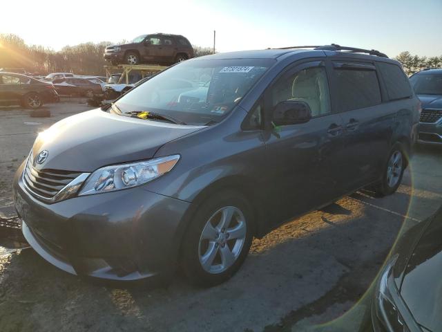 2011 Toyota Sienna LE