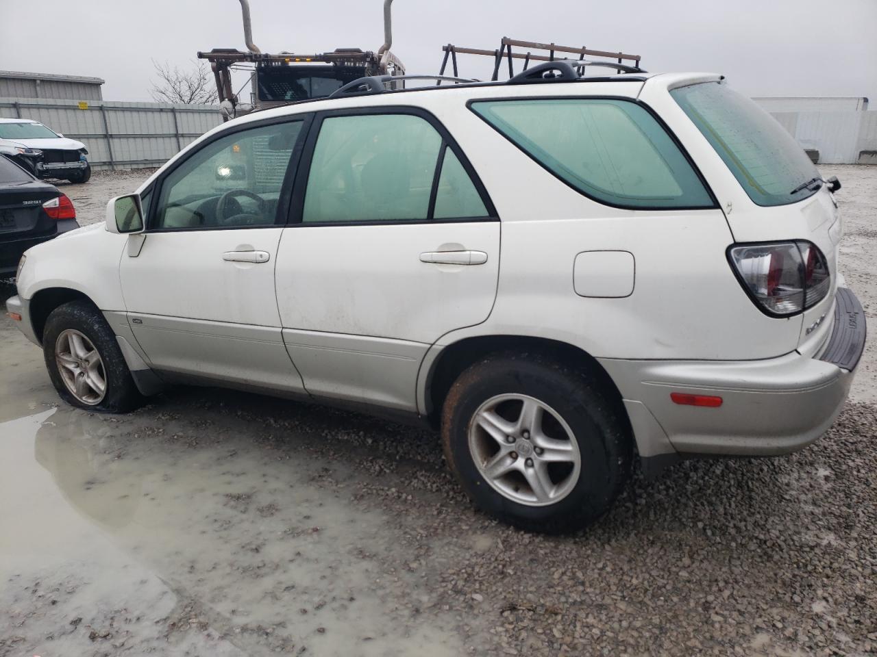 JTJHF10UX10222506 2001 Lexus Rx 300
