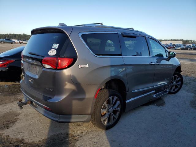 2C4RC1GGXJR226612 2018 CHRYSLER PACIFICA, photo no. 3