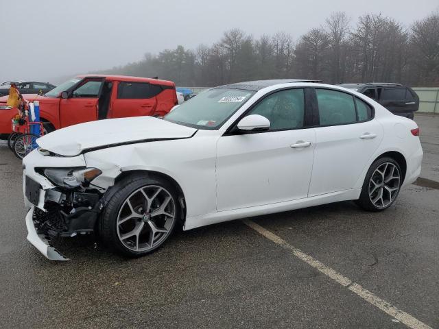 2019 Alfa Romeo Giulia 