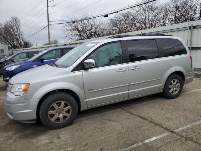 2008 Chrysler Town & Country Touring