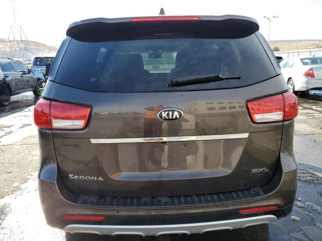 Image 6 of 2015 Kia Sedona salvage vehicle - Lot #39222144 at Copart