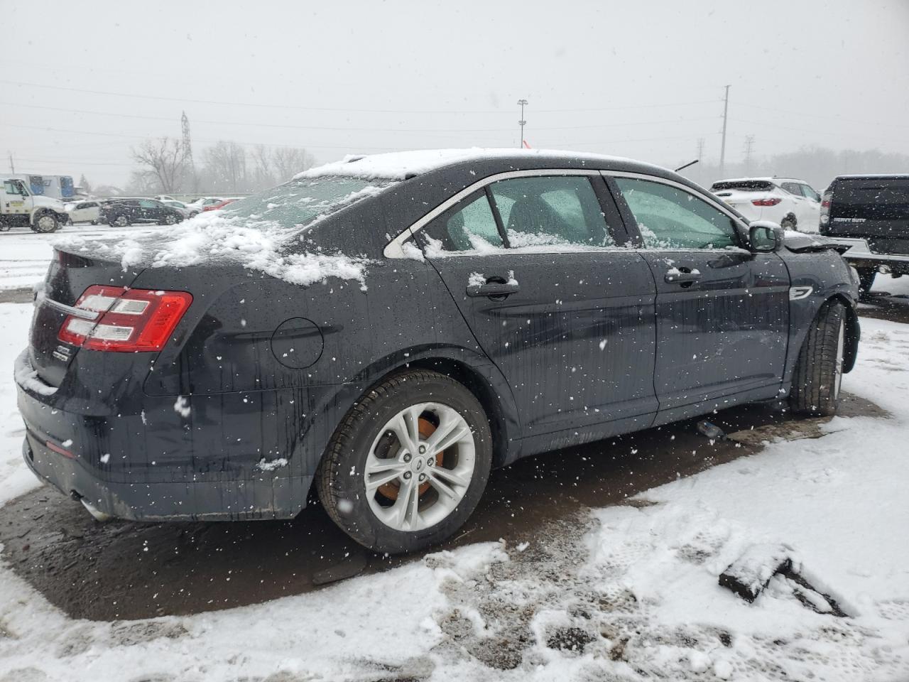 1FAHP2E87EG174144 2014 Ford Taurus Sel