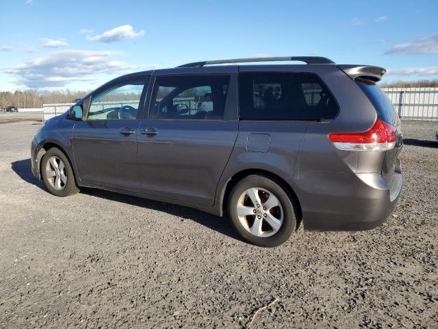 5TDKK3DC3BS043241 | 2011 Toyota sienna le