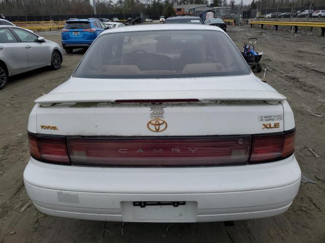 1994 Toyota Camry Xle VIN: JT2SK13E0R0256645 Lot: 40705224