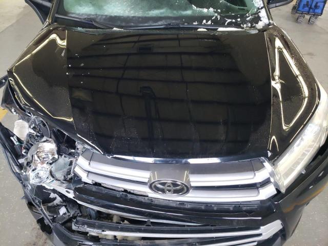 VIN 5TDJZRFHXKS570423 2019 Toyota Highlander, SE no.12