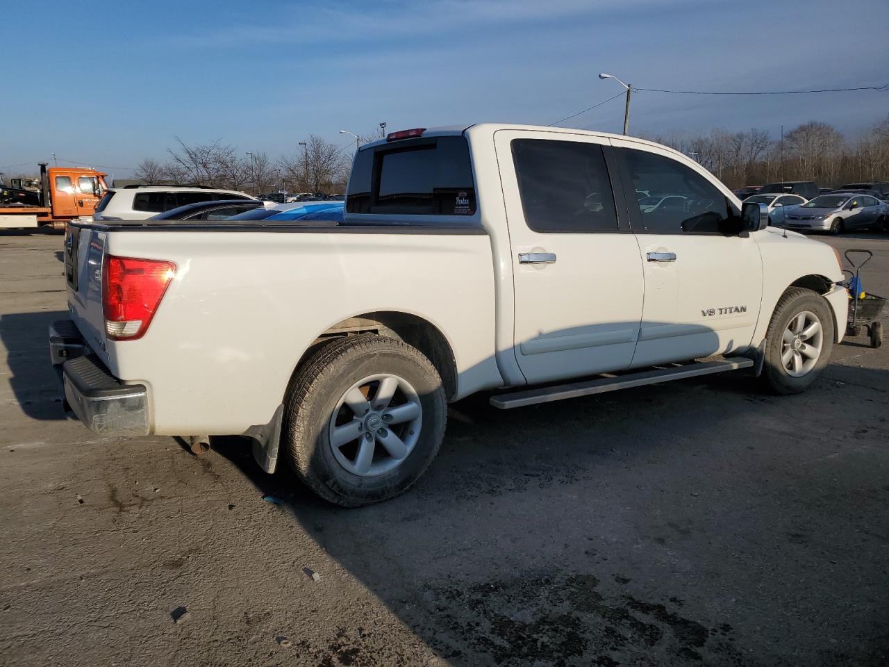 1N6BA0ED5BN317941 2011 Nissan Titan S