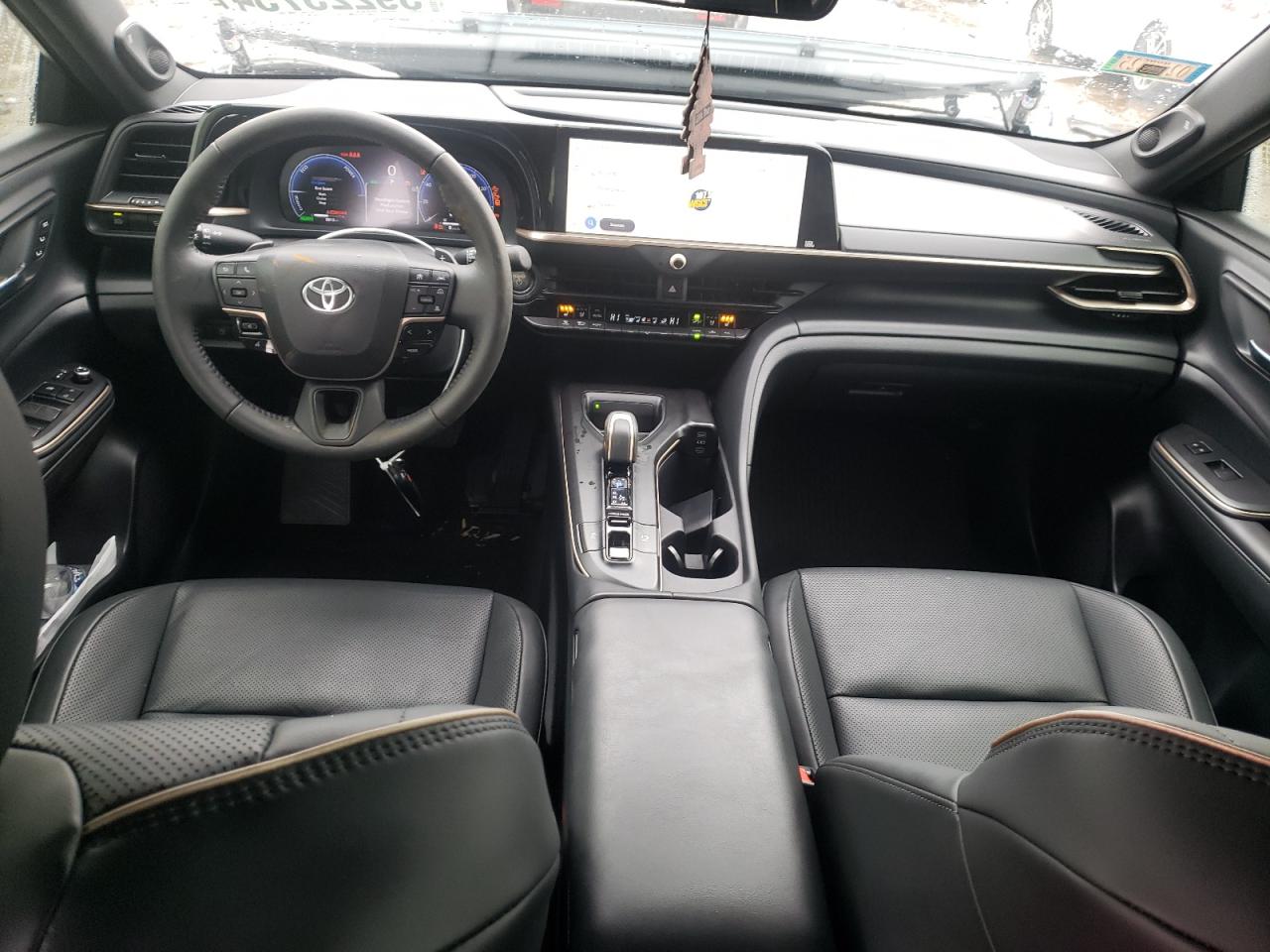 JTDAFAAF5P3001472 2023 Toyota Crown Platinum