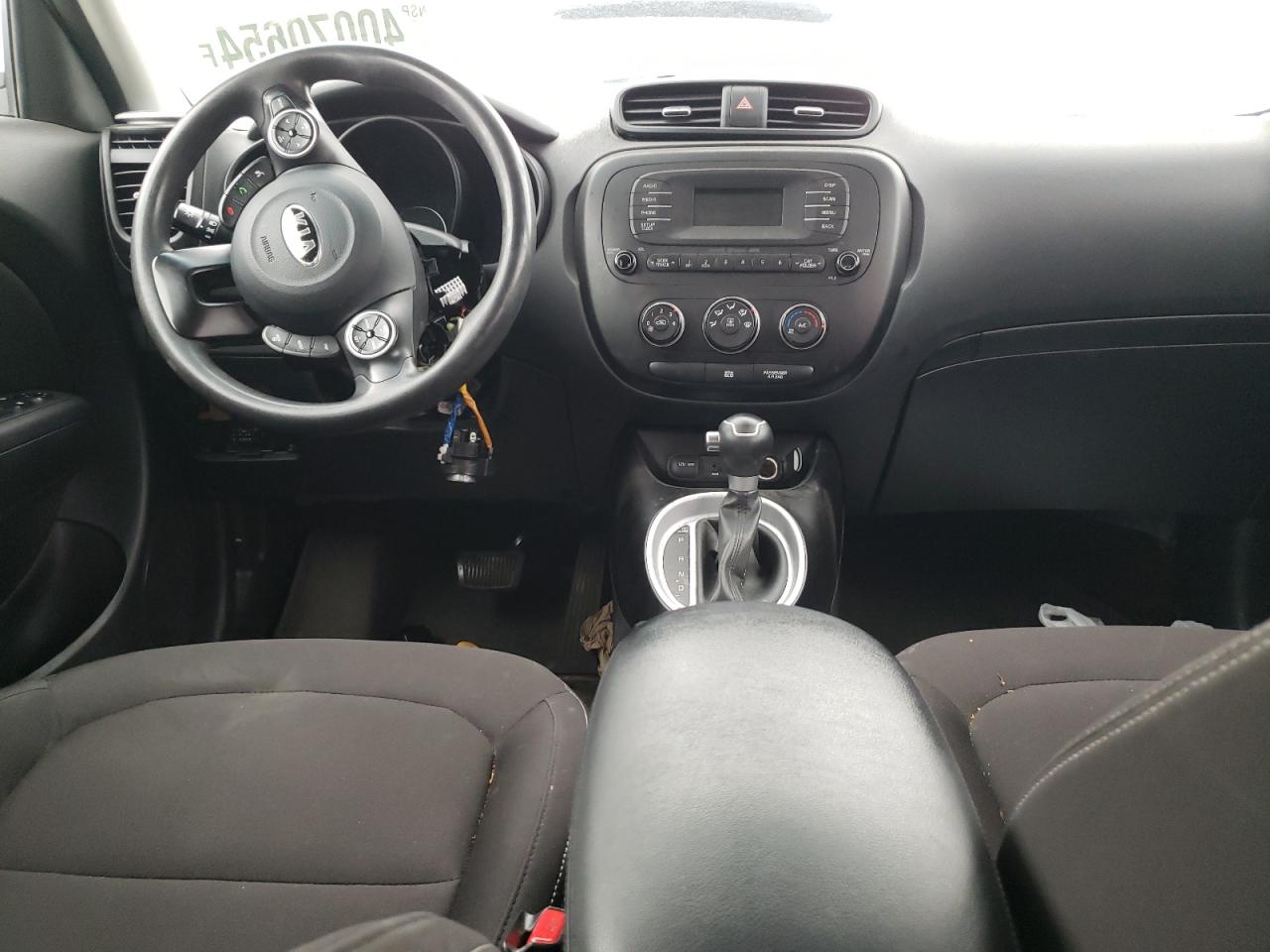 KNDJN2A25G7822828 2016 Kia Soul