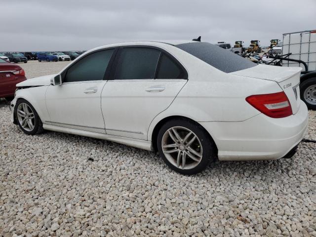 VIN WDDGF4HB3DR251354 2013 Mercedes-Benz C-Class, 250 no.2