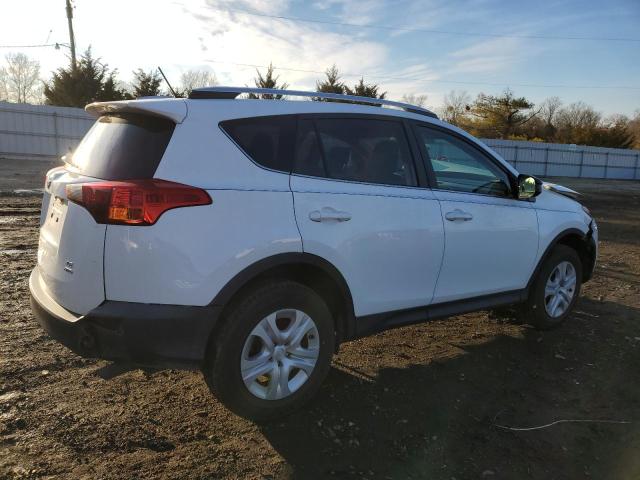 JTMBFREV5FJ033806 | 2015 TOYOTA RAV4 LE