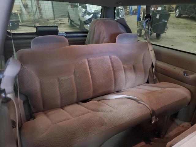 1997 Chevrolet Tahoe K1500 VIN: 3GNEK18R1VG125771 Lot: 40336624