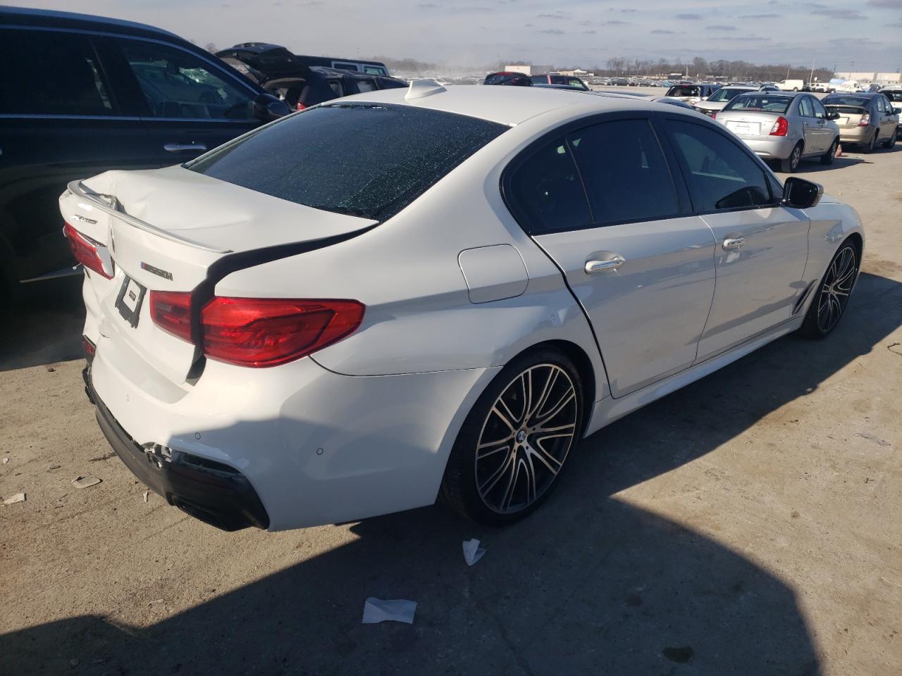 2018 BMW M550Xi vin: WBAJB9C55JB286652