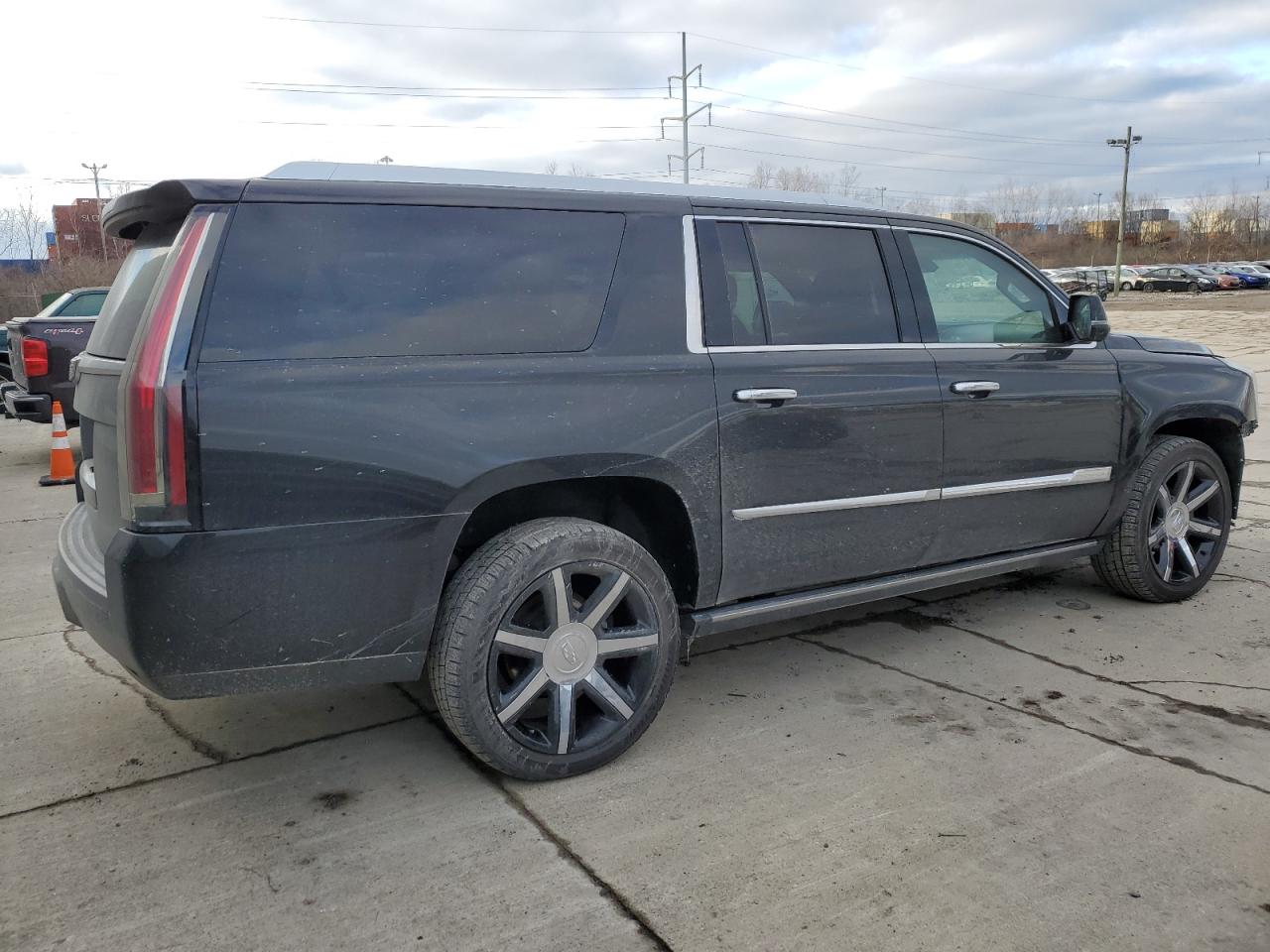 1GYS4JKJ9GR121490 2016 Cadillac Escalade Esv Premium