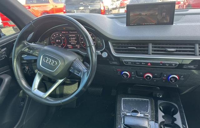 WA1LAAF71HD017540 2017 AUDI Q7, photo no. 9