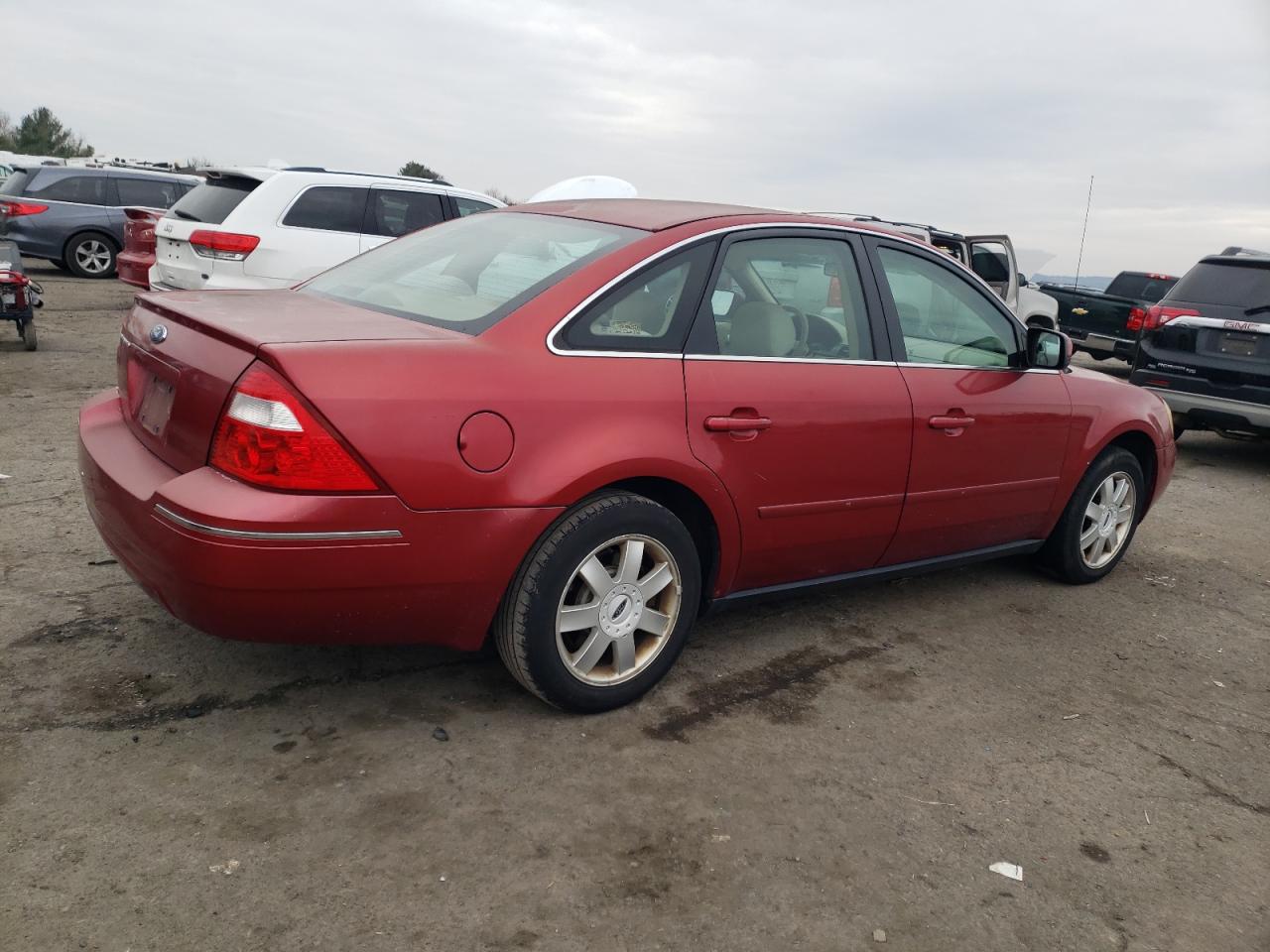 1FAFP23105G174807 2005 Ford Five Hundred Se