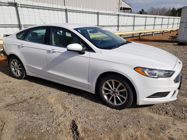 3FA6P0H7XHR104374 | 2017 FORD FUSION SE