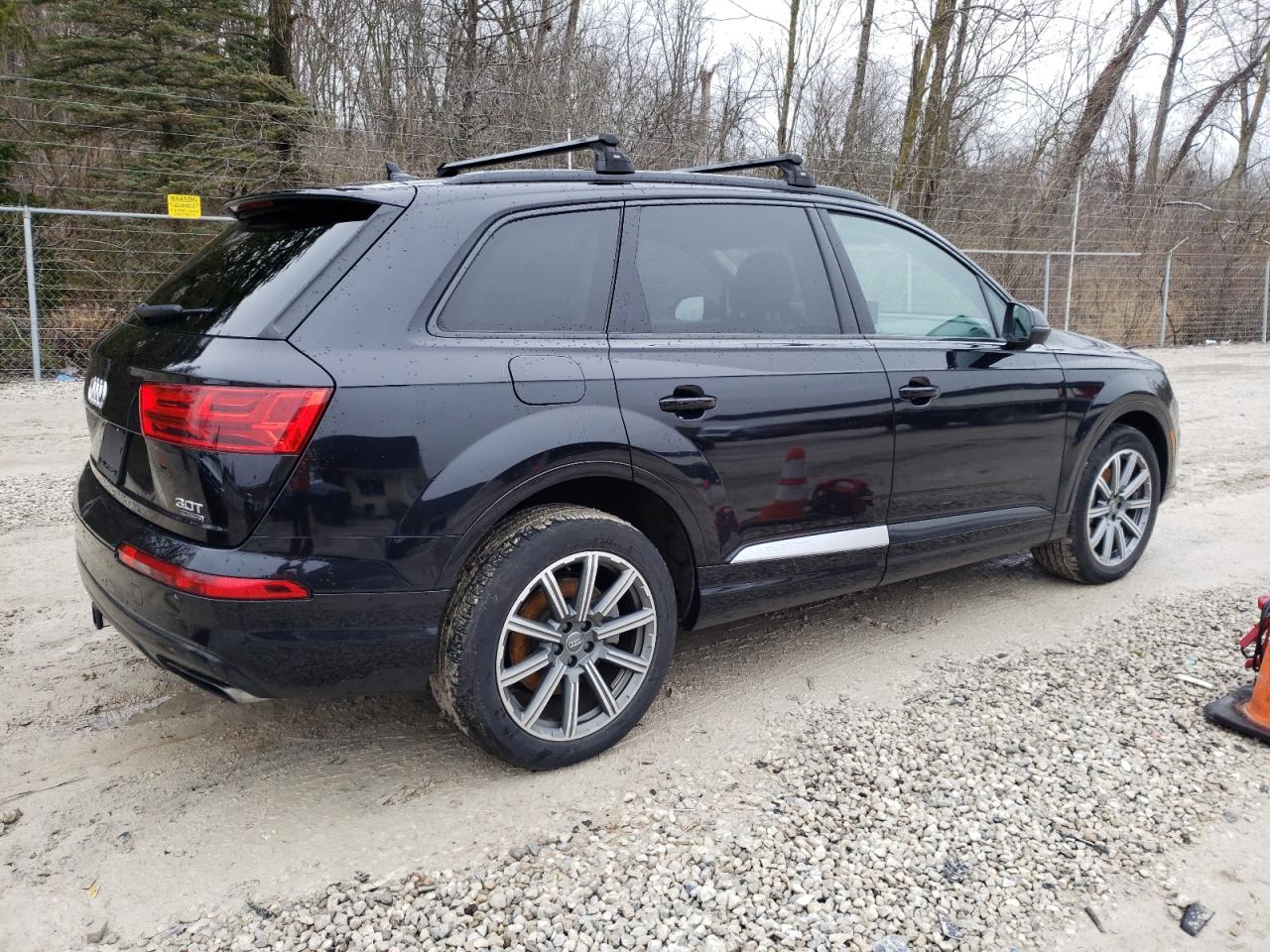 WA1VAAF79JD025903 2018 Audi Q7 Prestige