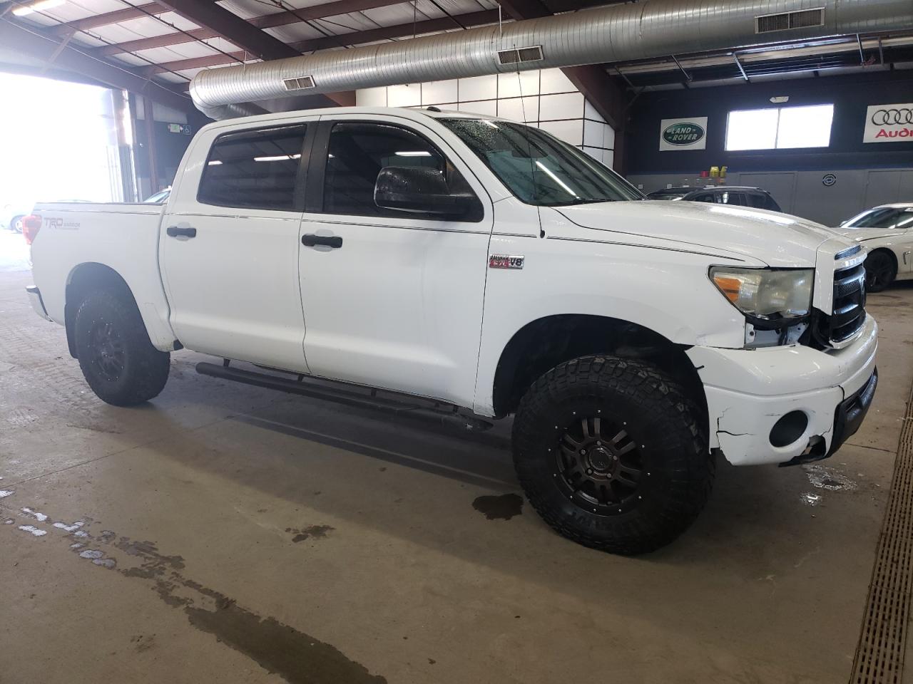 5TFDY5F1XAX128777 2010 Toyota Tundra Crewmax Sr5