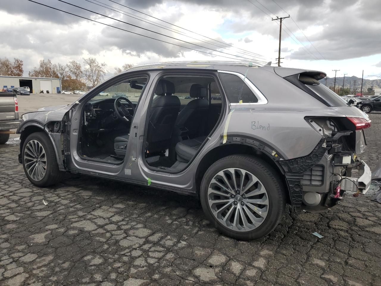 WA1VAAGEXKB017982 Audi e-tron 2019. Фото: 1