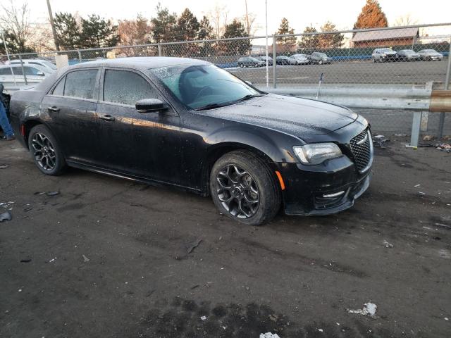 2018 Chrysler 300 - Image 4