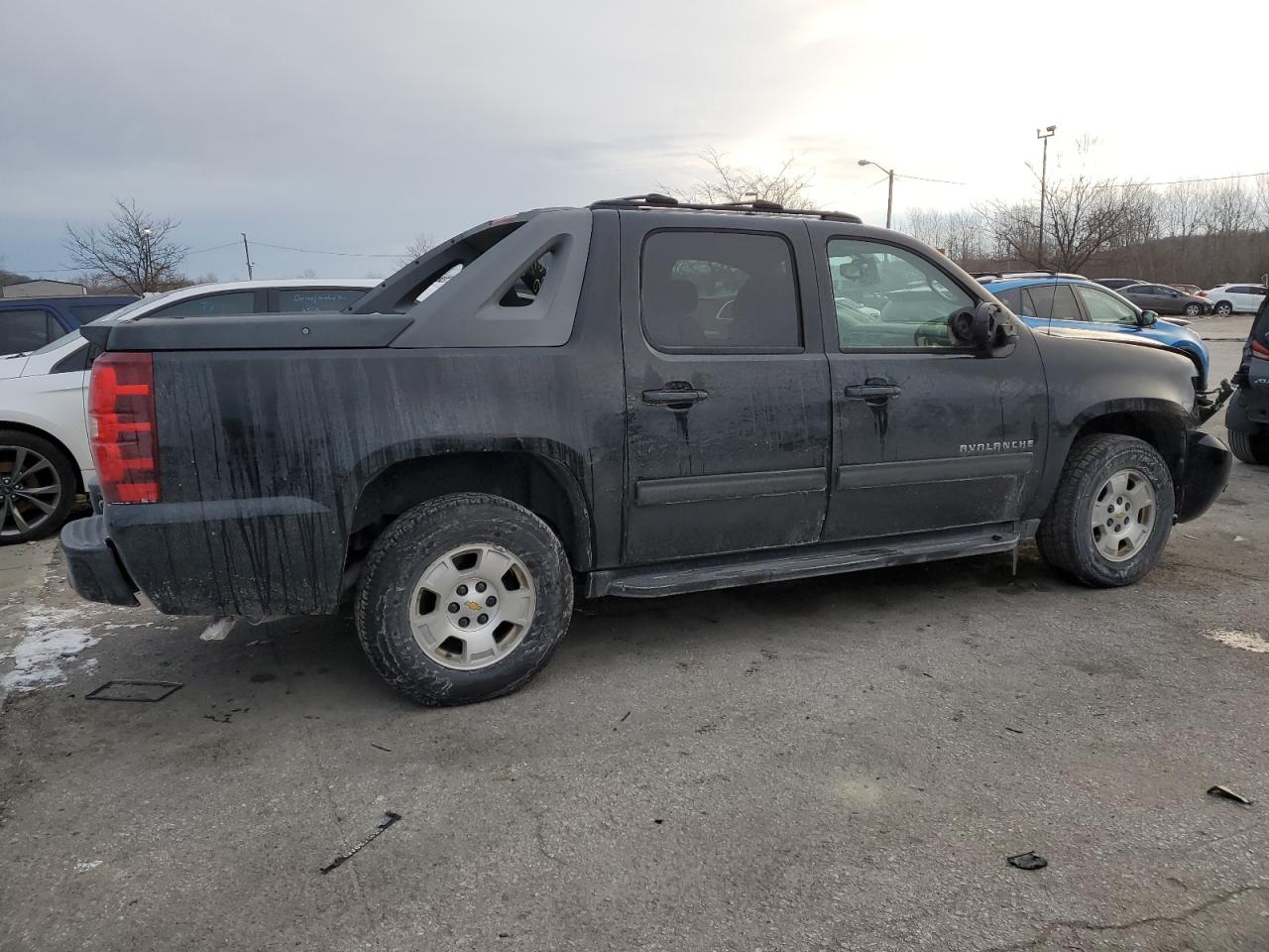 3GNTKEE3XBG260970 2011 Chevrolet Avalanche Ls