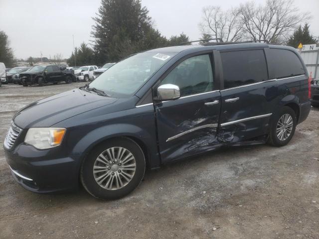 2014 Chrysler Town & Country Touring-L