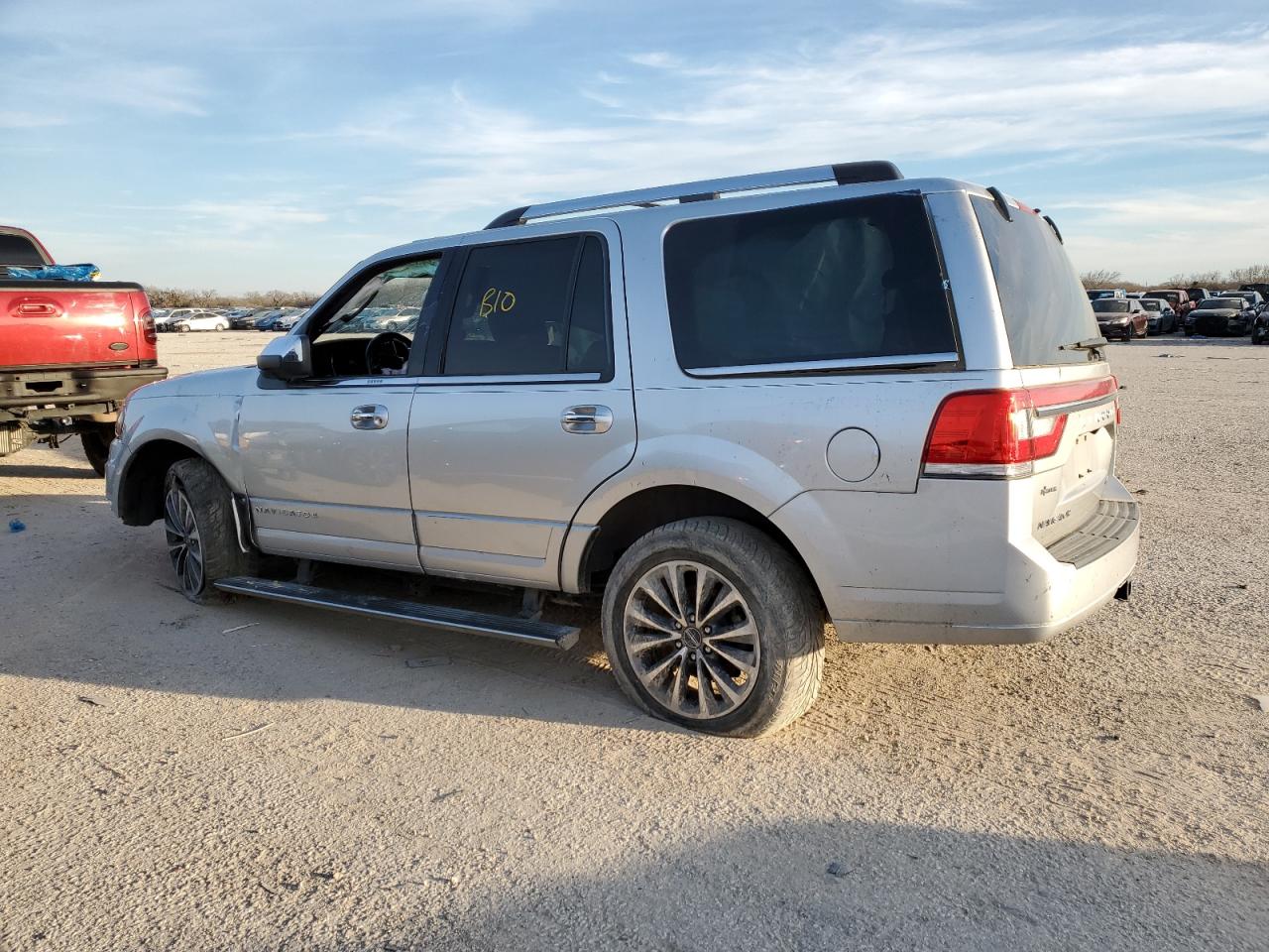 5lmjj2htxgel10433 5LMJJ2HTXGEL10433 2016 Lincoln Navigator Select