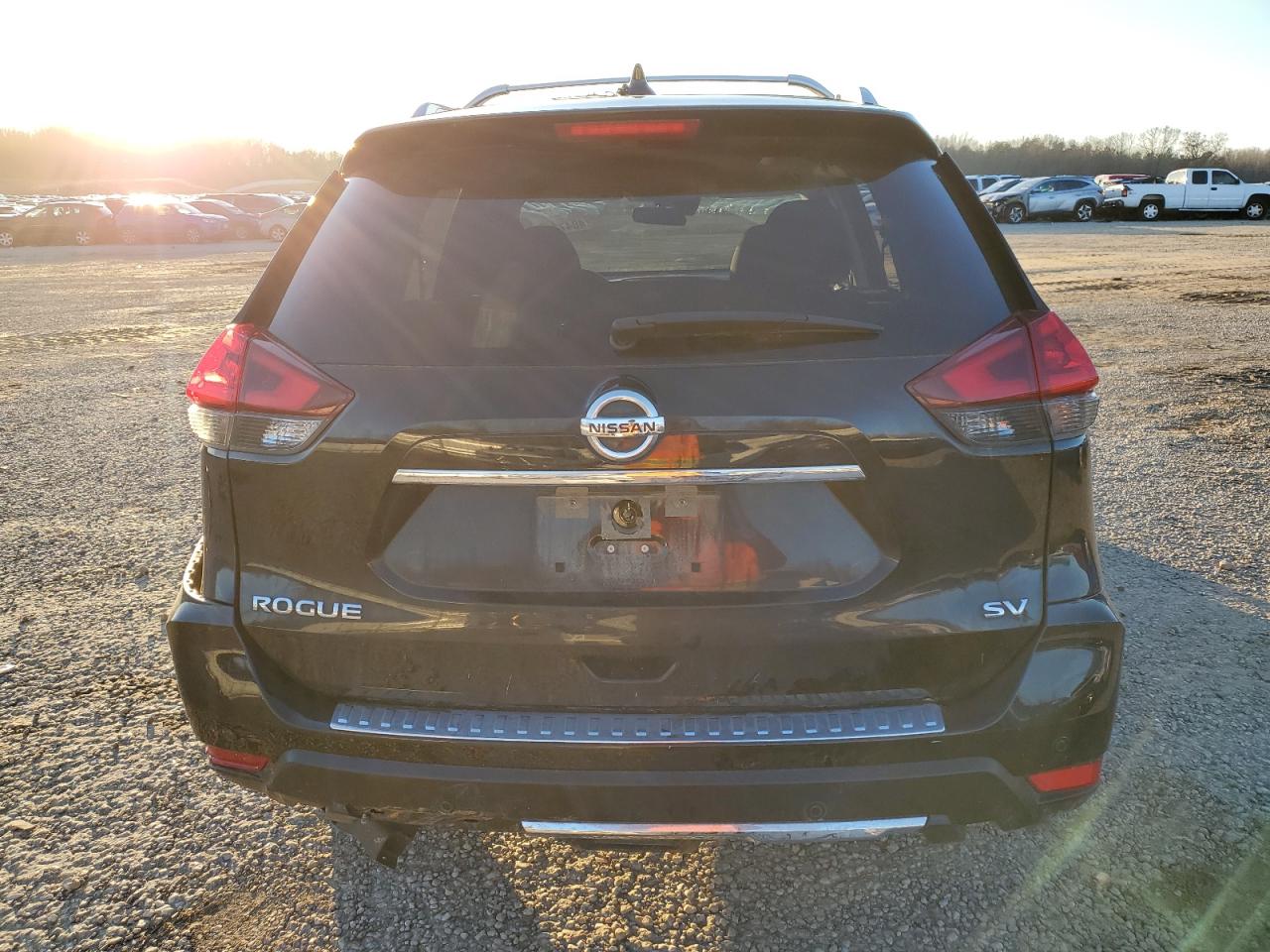 2020 Nissan Rogue S vin: JN8AT2MT1LW030769