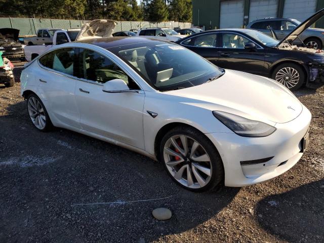 5YJ3E1EBXJF106585 | 2018 TESLA MODEL 3