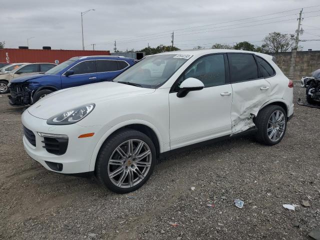 VIN WP1AA2A25HKA85851 2017 Porsche Cayenne no.1