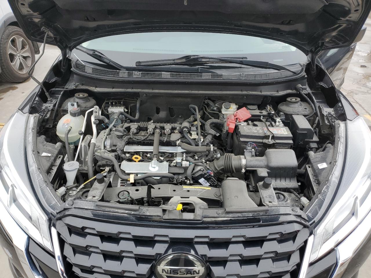 VIN: 3N1CP5BV8ML497826 2021 NISSAN KICKS