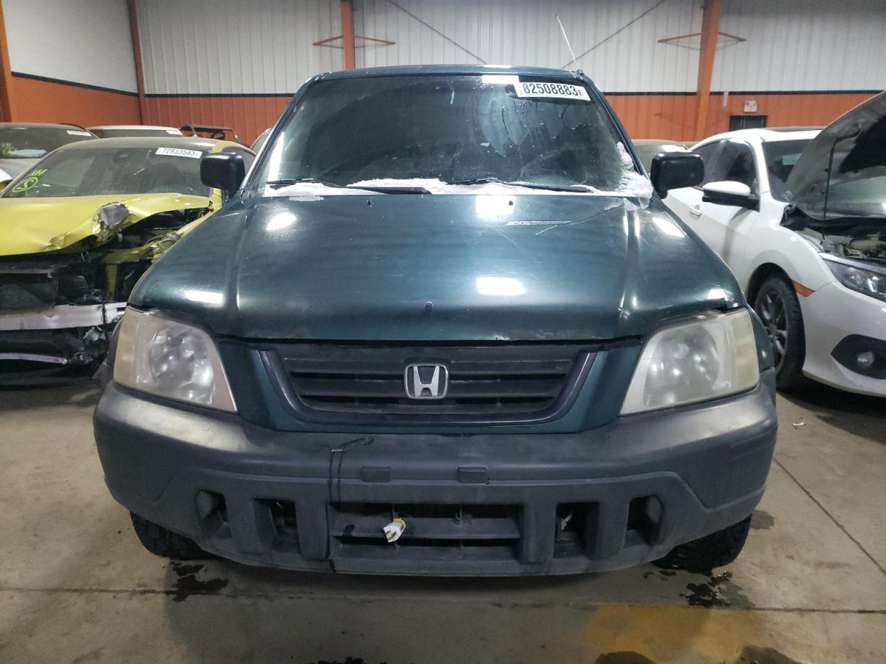 JHLRD1846YC812795 2000 Honda Cr-V Lx