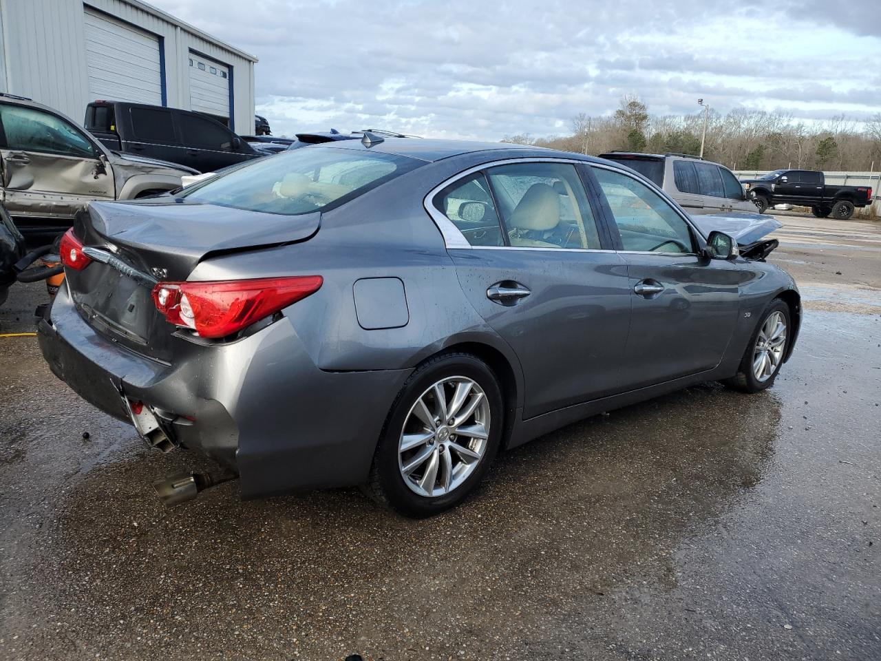 2014 Infiniti Q50 Base vin: JN1BV7AP4EM670667