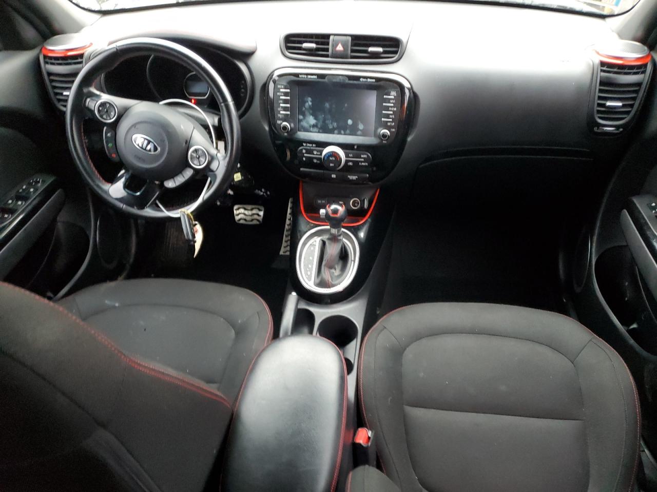 KNDJP3A53F7775940 2015 Kia Soul +