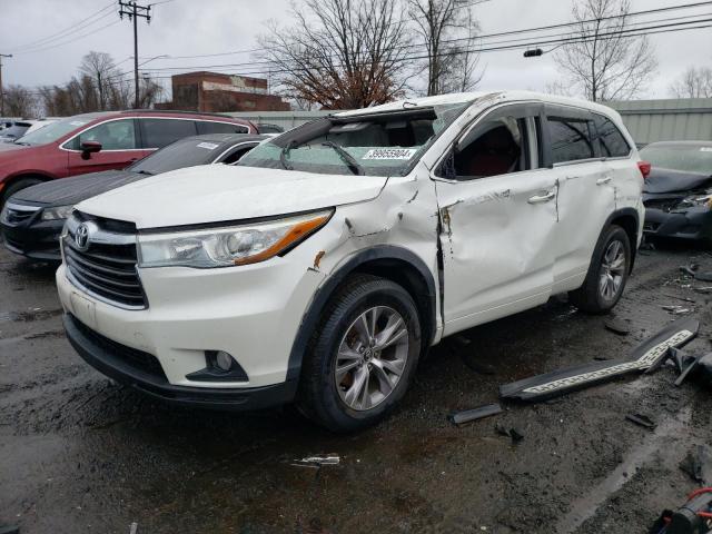 2016 Toyota Highlander LE