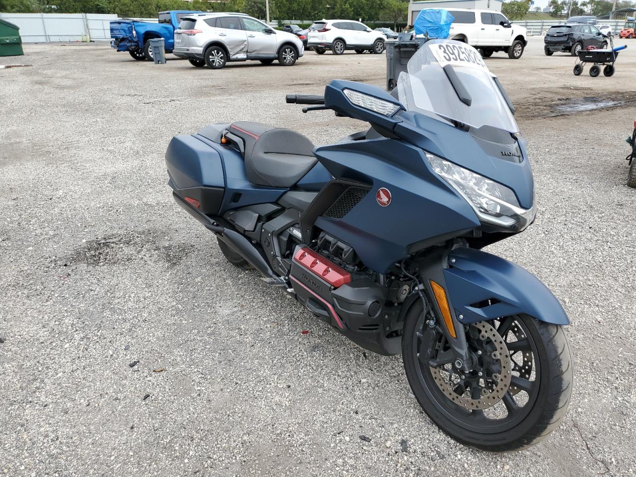 JH2SC7947NK400039 HONDA GL1800 B 2022