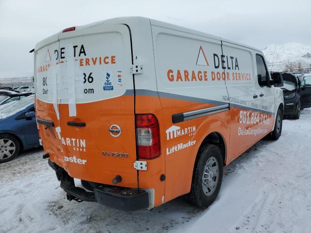 2015 NISSAN NV 1500 - 1N6BF0KL7FN803718