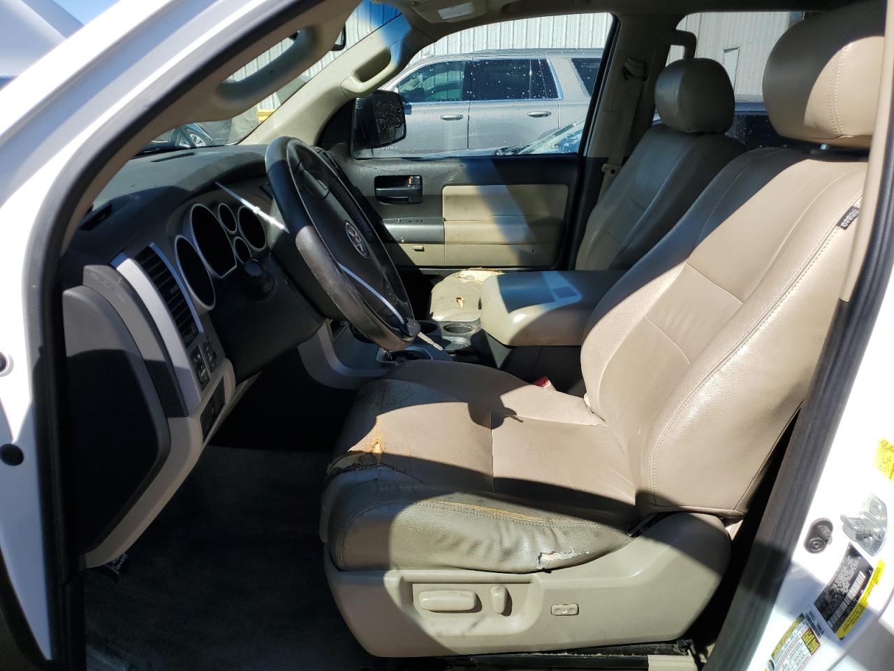 5TDZM5G10AS002420 2010 Toyota Sequoia Sr5