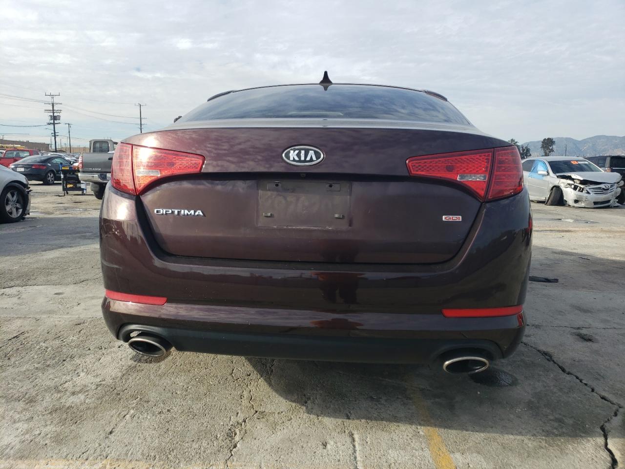 KNAGM4A75B5099102 2011 Kia Optima Lx KNAGM4A75B5099102 2011 Kia Optima Lx