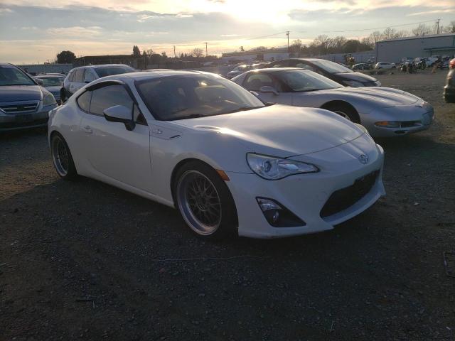 JF1ZNAA1XF8709380 | 2015 Scion fr-s