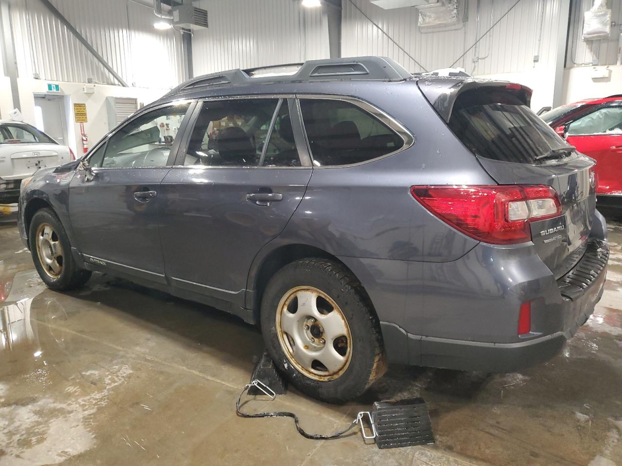 4S4BSFDCXF3352306 2015 Subaru Outback 3.6R Premium